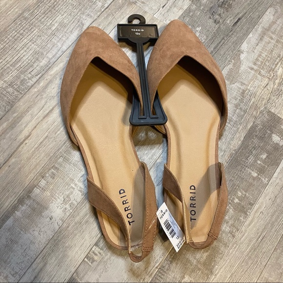 Torrid Faux Suede Blush Cream Flat Mule Shoe Sz 12 - Picture 2 of 5